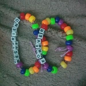 Rainbow friendship bracelets!